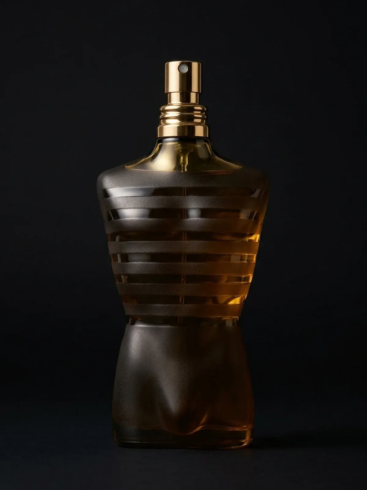 Frasco de Jean Paul Gaultier Le Male Elixir, 125 ml